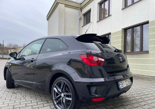 Seat Ibiza cena 29800 przebieg: 174000, rok produkcji 2011 z Biała małe 46